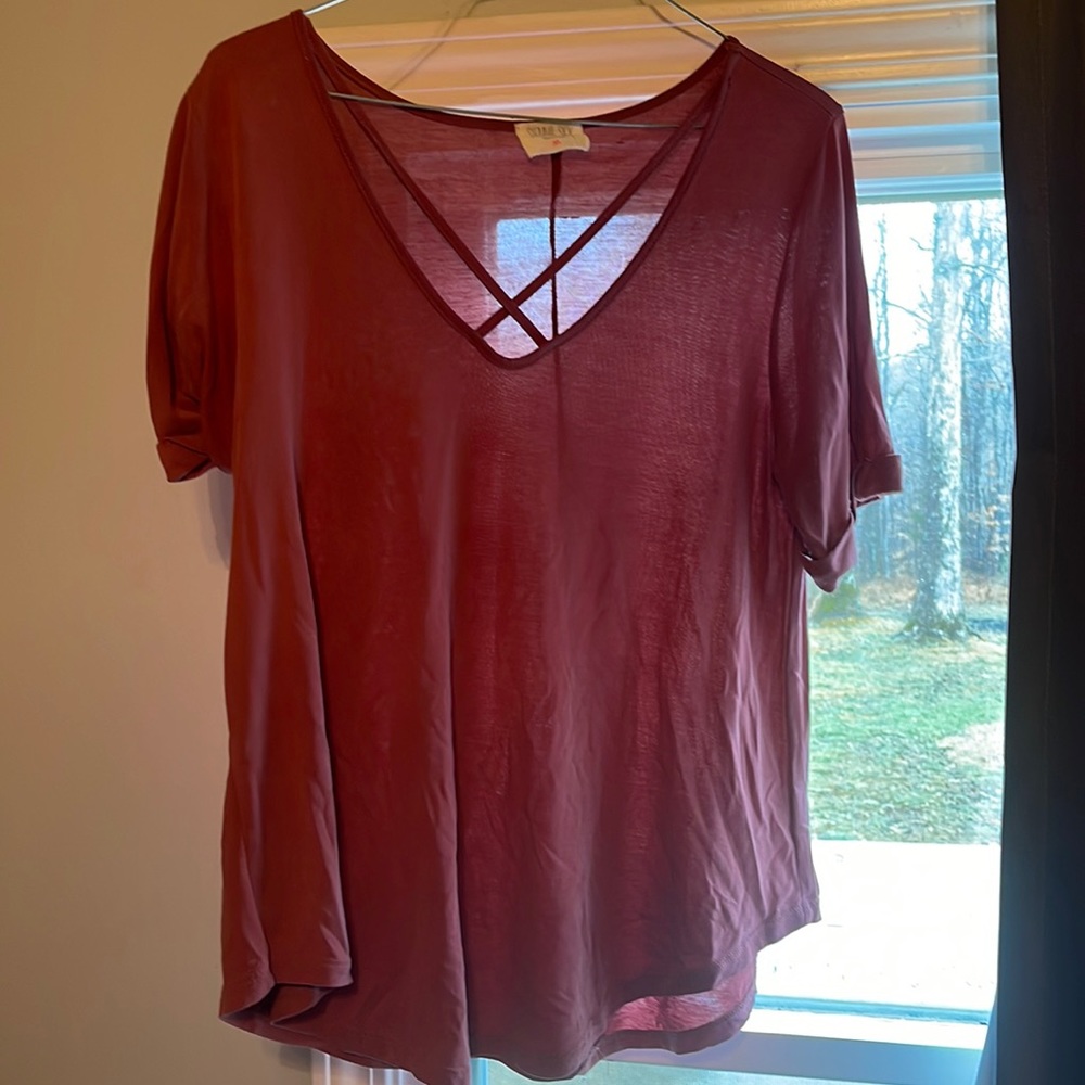 Dark pink soft tee